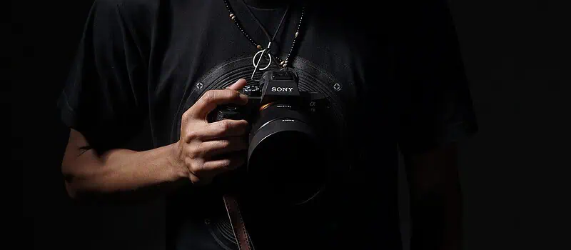 Aparaty Sony i statywy foto – jak zbudować idealny zestaw fotograficzny?